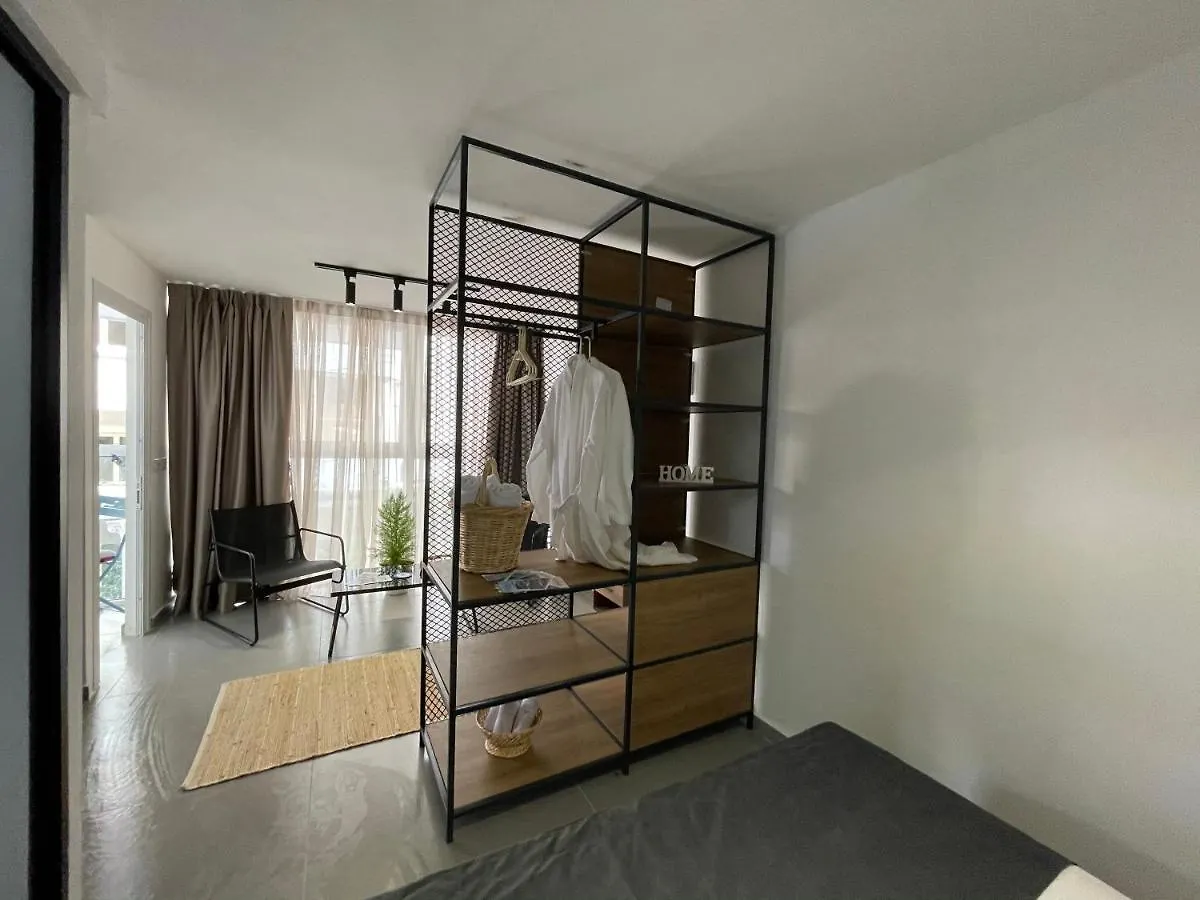 Vela Apartament 2 Sarandë 0*,  Albanien