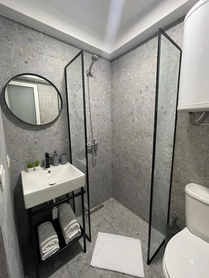 Vela Apartament 2 ساراندا 0*,