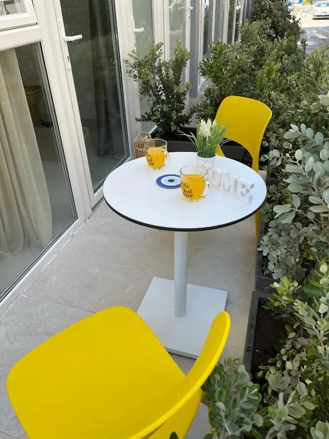 شقة Vela Apartament 2 ساراندا ألبانيا