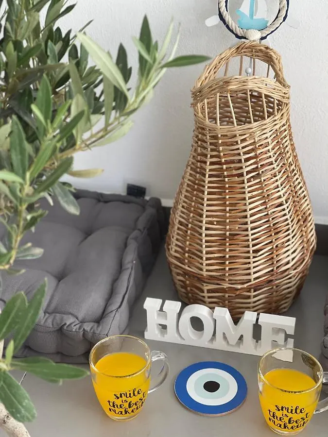 Vela Apartament 2 ساراندا شقة